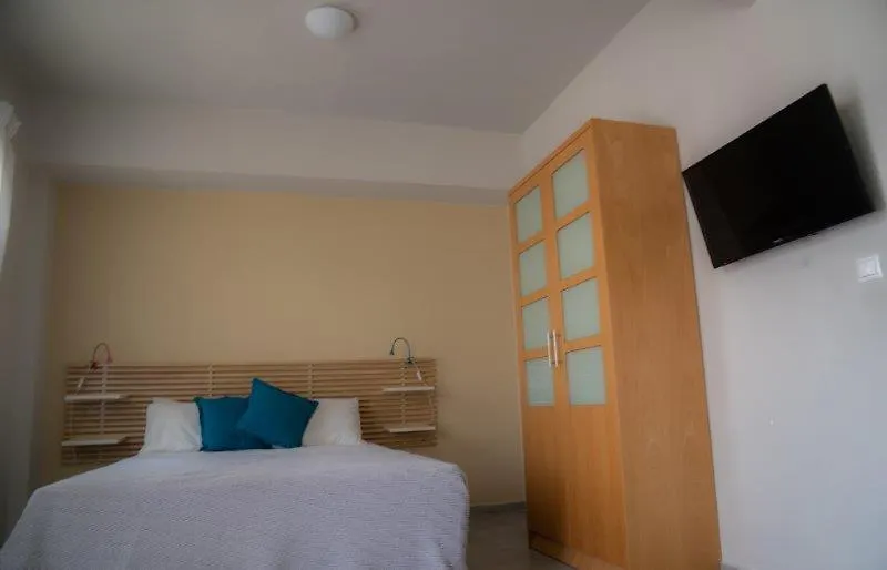 Ammos Seafront Family Apartments Néa Plája 0*,  Görögország